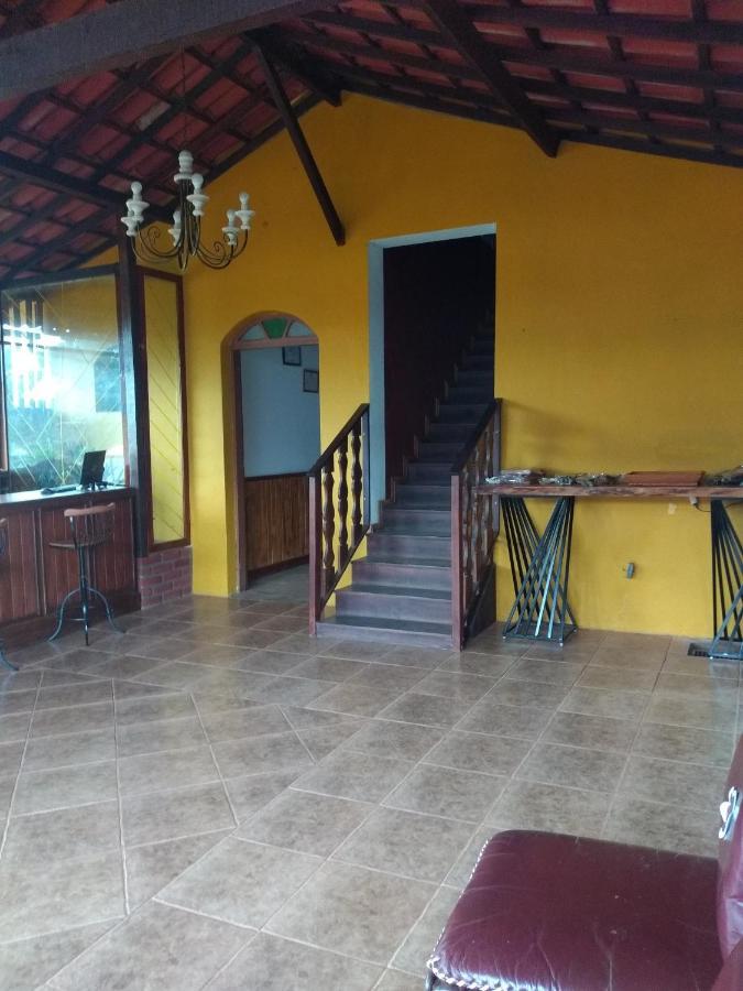 Pousada Vivenda Leticia Prados Exterior photo
